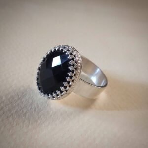 1638a26ec5a304db5a910689c732a83e